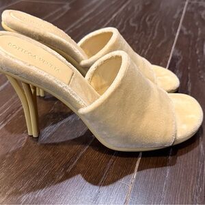 Bottega Veneta Yellow Velvet Heels